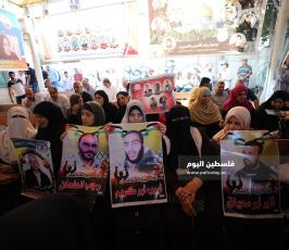 اهالى الاسرى ‫(38928900)‬ ‫‬.JPG