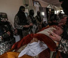 جنازة عسكرية لوالد الشهيد محمد مهنا ‫(39649794)‬ ‫‬