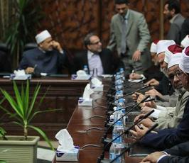 زيارة تاريخية للرئيس الإيراني أحمدي نجاد للقاهرة