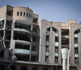 قصف الجامعة الاسلامية2014