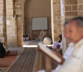 جلسات القرآن الكريم من المسجد العمرى الكبير بغزة ‫(30176660)‬ ‫‬