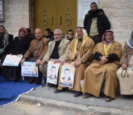 حركة الجهاد تقيم صلاة الجمعة أمام مقر الصليب بغزة تضامناً مع الأسير المضرب محمد القيق ‫(30138775)‬ ‫‬ ‫‬