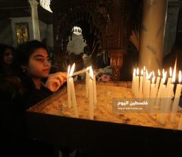 الكنائس الشرقية في غزة تحفل بعيد الميلاد (6).jpg