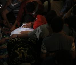 بالصورجماهير غفيرة تشيع شهيد سرايا القدس بمشاركة قيادات فلسطينية من كافة الفصائ ‫(38797837)‬ ‫‬