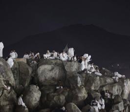 حجاج على جبل عرفات ‫(29745547)‬ ‫‬