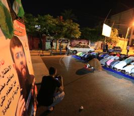 صلاة تهجد لنصرة لشيخ خضر عدنان امام الصليب الاحمر فى غزة ‫(1)‬