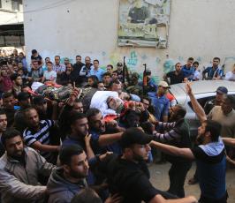  تشييع جثامين شهداء سرايا القدس وكتائب القسام في البريج ودير البلح والقرارة وخانيونس (20)