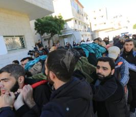 تشيع جثماني شهيديها اللذين اتقيا في القصف الإسرائيلي فجر اليوم الجمعة ‫(289860934)‬ ‫‬ ‫‬