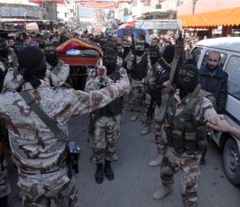 بالصور:سرايا القدس تودع احد قادتها البارزين في موكب جنائزي مهيب
