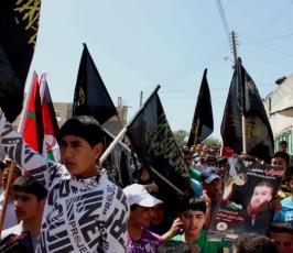 مسيرة التضامن في مدينة كفر راعي مع الأسرى الفلسطينيين المضربين عن الطعام