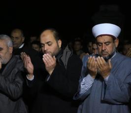 صلاةالعشاء في الساحات العامة بدعوة من الجهاد الإسلامي نصرة للقدس (22)
