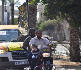 بدء توافد ابناء الشعب الفلسطينى الى مهرجان الانطلاقة الجهادية