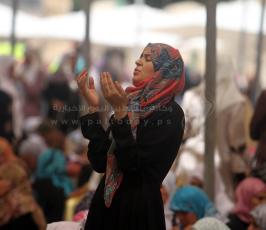 صلاة الجمعة في يوم القدس العالمي داخل باحات المسجد الأقصى المبارك