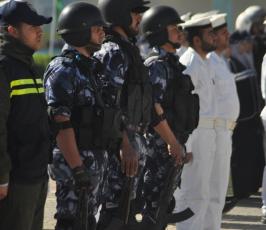بالصور:وزارة الداخلية بغزة تخرج دورة شرطية بعنوان "مظلة الوطن"