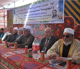 بالصور:الجهاد ترعى صلح عشائري كبير بين عاتلتي "البطريخى"