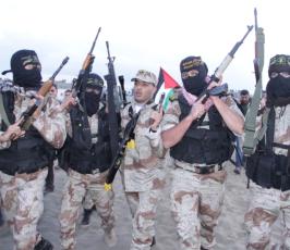 بالصور لحضة الإفراج عن الأسير المحرر العابد "من شمال القطاع