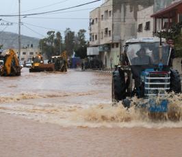 فيضانات وسيول تقتحم بيوت وشوارع الضفة المحتلة