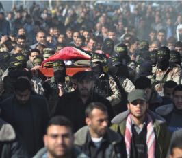 بالصور:سرايا القدس تودع احد قادتها البارزين في موكب جنائزي مهيب