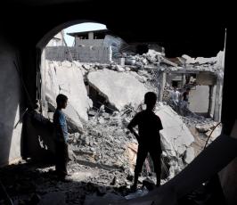 قصف منازل 2014