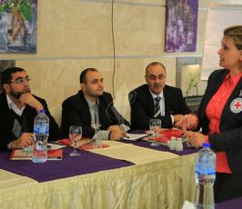  اتحاد الاذاعات  والتلفزيونات الفلسطينية بالتعاون مع الصليب الاحمر  ‫(30073240)‬ ‫‬