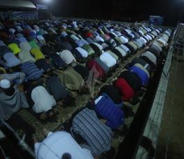 المساجد المدمرة  ‫(1)‬