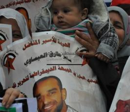 أطفال الجنازير