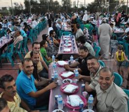 الجهاد الإسلامي تنظم إفطار جماعي للمهاجرين الفلسطينيين من سوريا إلى قطاع غزة