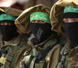 القسام يشيّع أحد قادته في مدينة رفح جنوب قطاع غزة ‫(39584263)‬ ‫‬