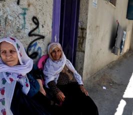 بالصور:تعرف على حياة سكان المخيمات الفلسطينية في غزة