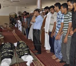  جماهير خانيونس تشيع شهدائها من مسجد أهل السنة ومسجد عباد الرحمن