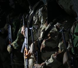 بالصورجماهير غفيرة تشيع شهيد سرايا القدس بمشاركة قيادات فلسطينية من كافة الفصائ ‫(1)‬ ‫‬
