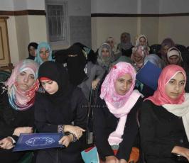 التجمع الإعلامي يكرم بعض الاعلاميين فى خانيونس