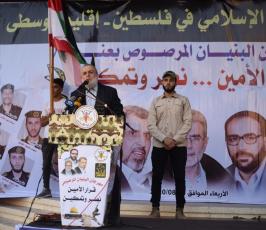 الشيخ نافذ عزام في مهرجان مهرجان تكريم شهداء معركة البنيان المرصوص في دير البلح  1.jpg