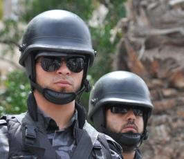 بالصور:التشريعي يتضامن مع الأسرى الاداريين في سجون الاحتلال