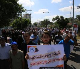 مسيرة الغضب وانتزاع الحقوق رفضا لتقليصات الأونروا ‫(34669062)‬ ‫‬