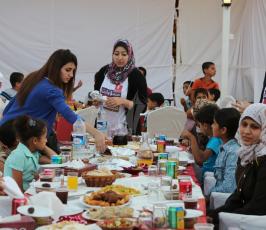 بنك فلسطين ينظم الإفطار الجماعي السادس لأيتام جمعية مبرة الرحمة  ‫(29652373)‬ ‫‬