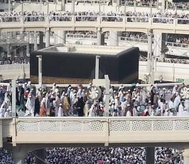 عدسة "فلسطين اليوم" تتجول مع الحجاج الفلسطينيين في مكة