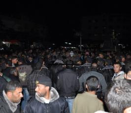 حشود مسيرة "الإنذار"