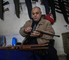  خبير صيانة بنادق الصيد بغزة ‫(38994442)‬ ‫‬