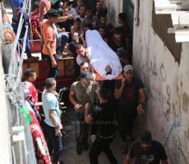 الشهيد صبري أبو خضرمن سكان حي التفاح شرق مدينة غزة (4).JPG