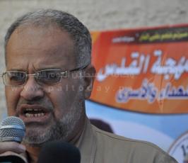 بالصور.. مهجة ا لقدس تنظم خيمة تضامنية مع الأسرى  المضربين أمام الصليب الأحمر