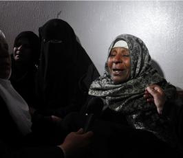 بالصور:جماهير غفيرة تشيع جثمان الشهيد إبراهيم منصور الذي قتلته قوات الاحتلال أمس الخميس