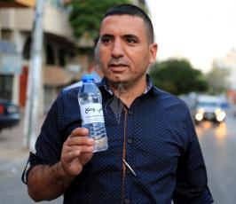 افطار مية وملح امام الصليب تضامن مع الشيخ خضر عدنان ‫‫‬ ‫(30569884)‬ ‫‬