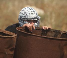 خاص فلسطين اليوم...مواجهات في دير جرير أثر قمع الاحتلال لمسيرة سلمية منددة بالاستيطان