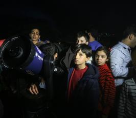أطفال من غزة يرحلون لأضخم كواكب المجموعة ا ‫(29417867)‬ ‫‬