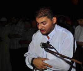 مهجة القدس واهالى الاسرى يحيون ليلة القدر امام الصليب الاحمر بغزة تضامناً مع الاسرى
