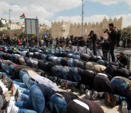 القدس تنتفض في يوم الأرض واعتقالات وإصابات واسعة..!