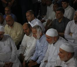 بالصورجماهير غفيرة تشيع شهيد سرايا القدس بمشاركة قيادات فلسطينية من كافة الفصائ ‫(38797843)‬ ‫‬
