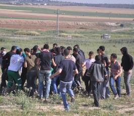 بالصور:مواجهات بين شبان فلسطينيين وقوات الإحتلال شرق المقبرة الشرقية وقرب ناحال العوز