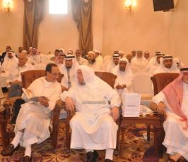 وزير الاوقاف وخطيب الاقصى يشاركان في ندوة تعظيم شعائر الحج